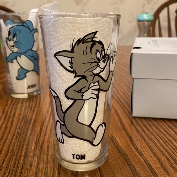 Vintage Looney Tunes Warner Brothers 1970’s Pepsi Collector Glasses - Picture 8 of 11